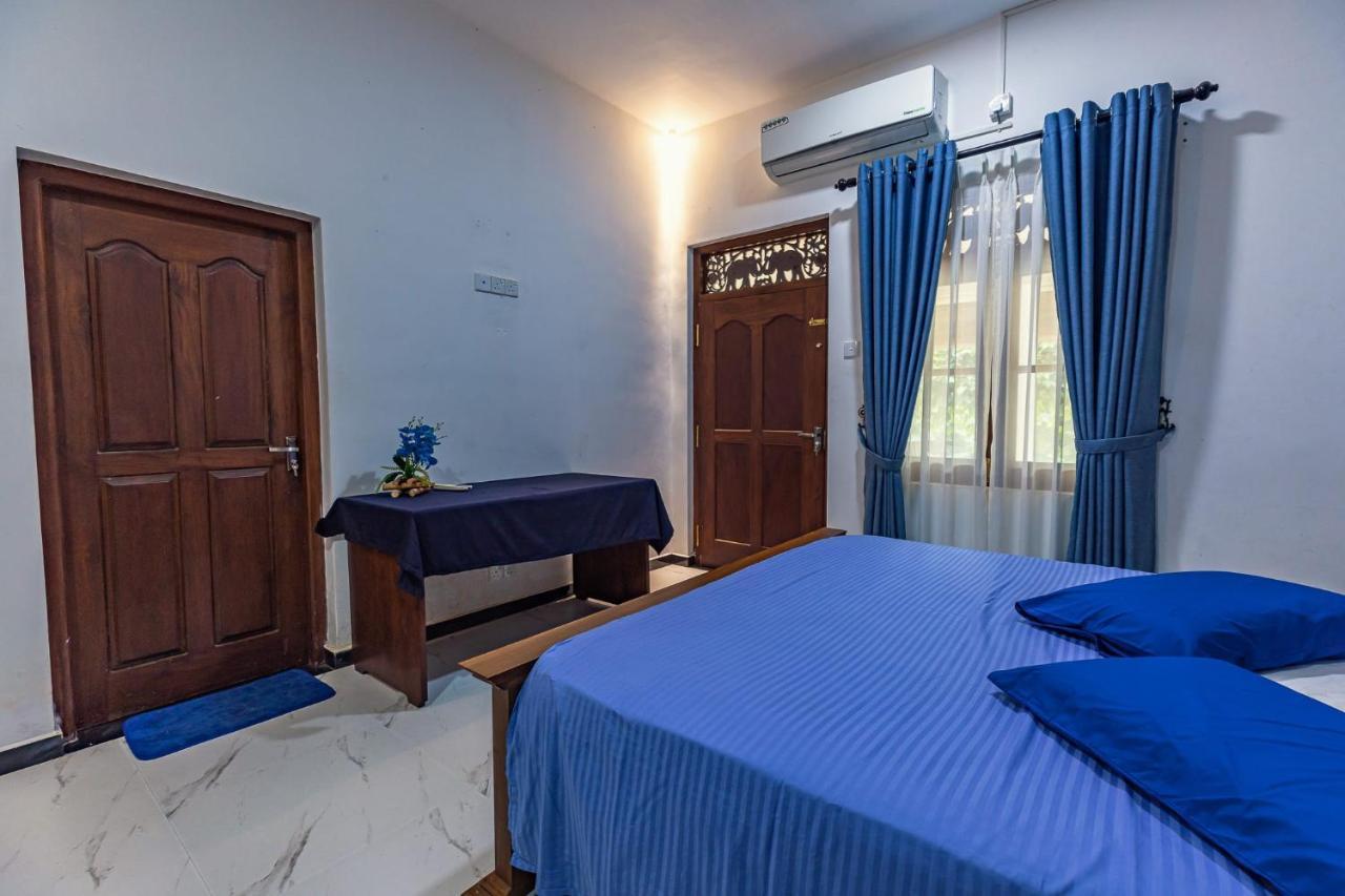 Villa Талпе Экстерьер фото
