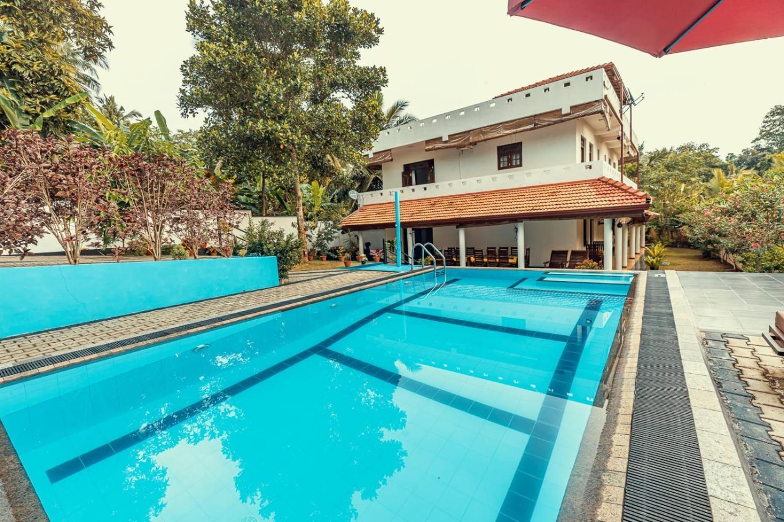 Villa Талпе Экстерьер фото