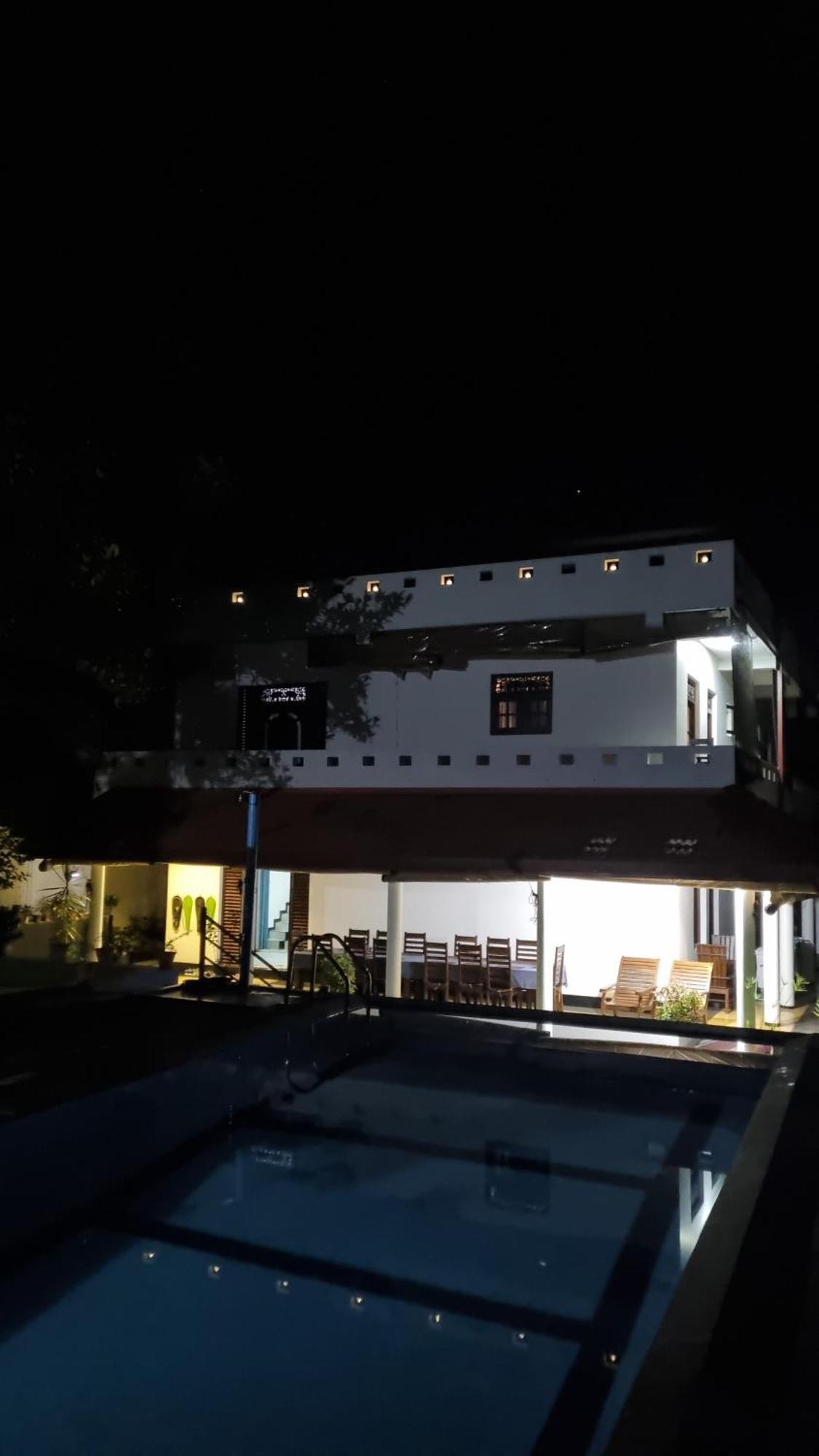 Villa Талпе Экстерьер фото