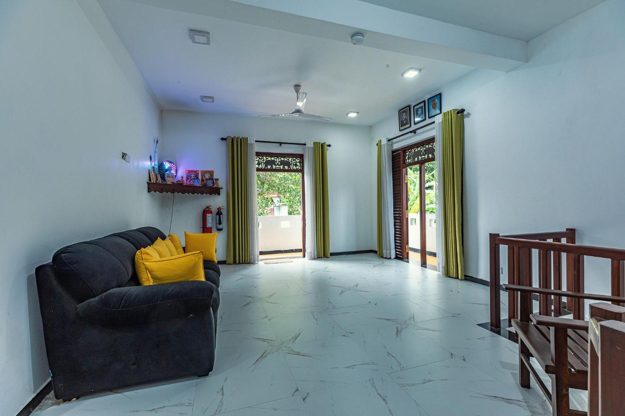 Villa Талпе Экстерьер фото