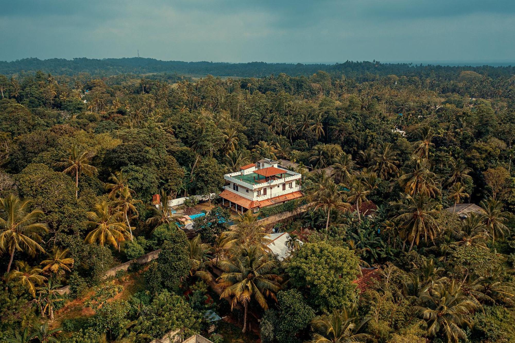 Villa Талпе Экстерьер фото